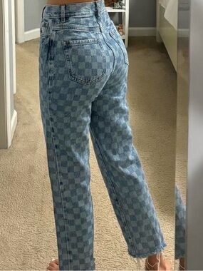 PacSun High Rise Straight Leg Checkerboard Jeans EUC size 23